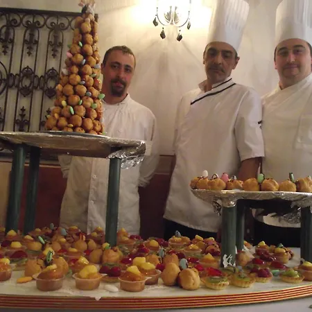 Hotell Restaurant Cortie Thuir